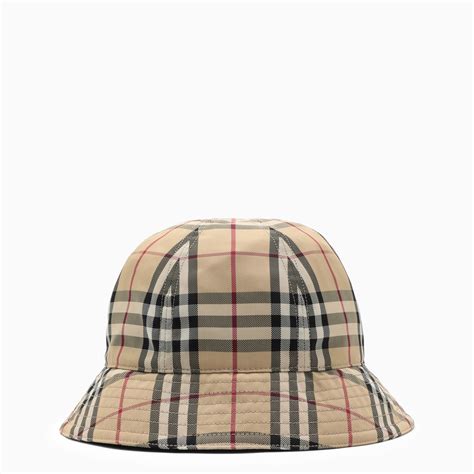 Cappello burberry in Abbigliamento e accessori 